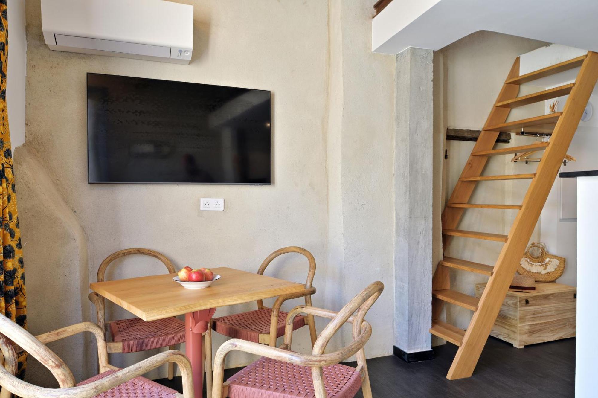 Aparthotel Mademoiselle Josephine *